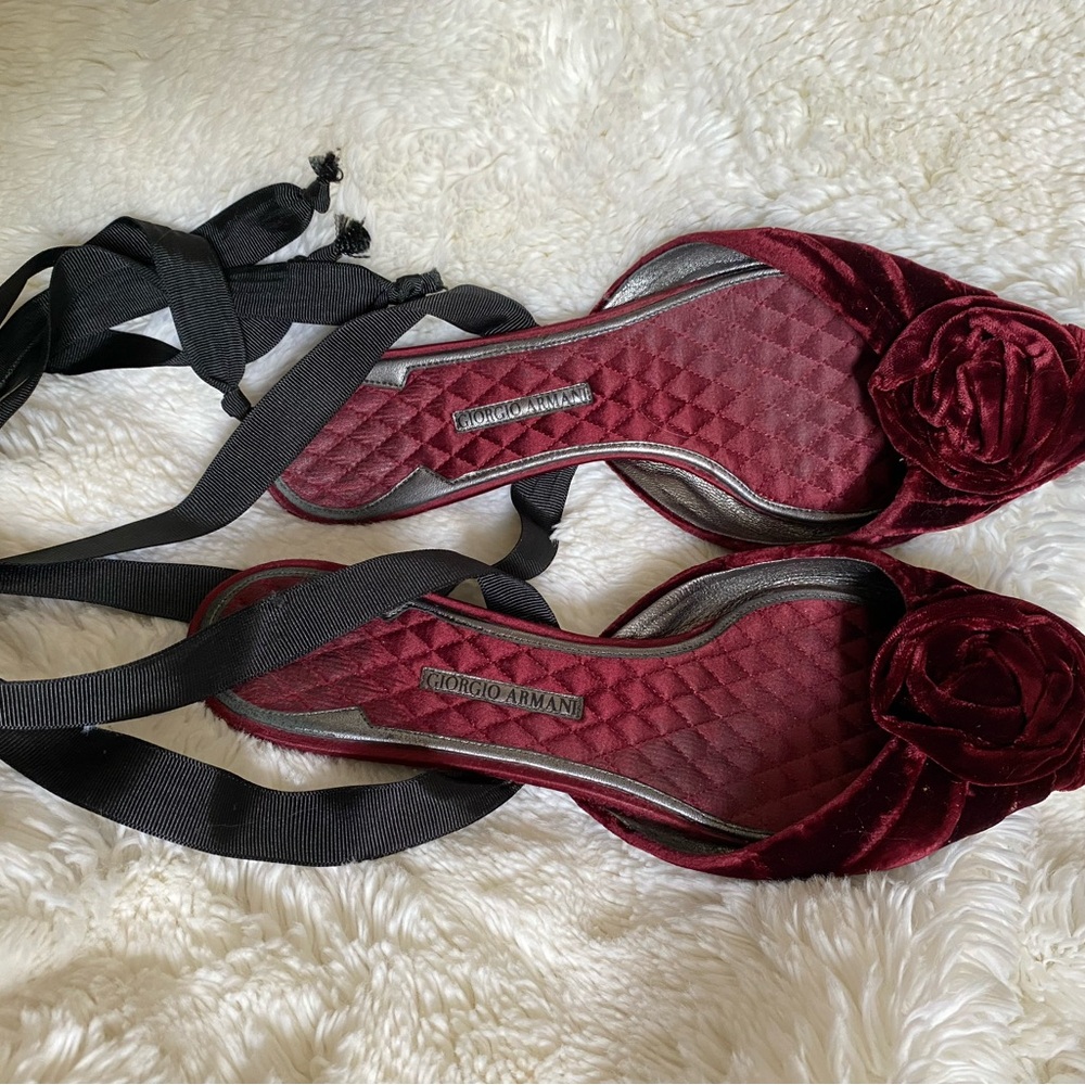 GIORGIO ARMANI velvet flats Us 9 /EUR 40